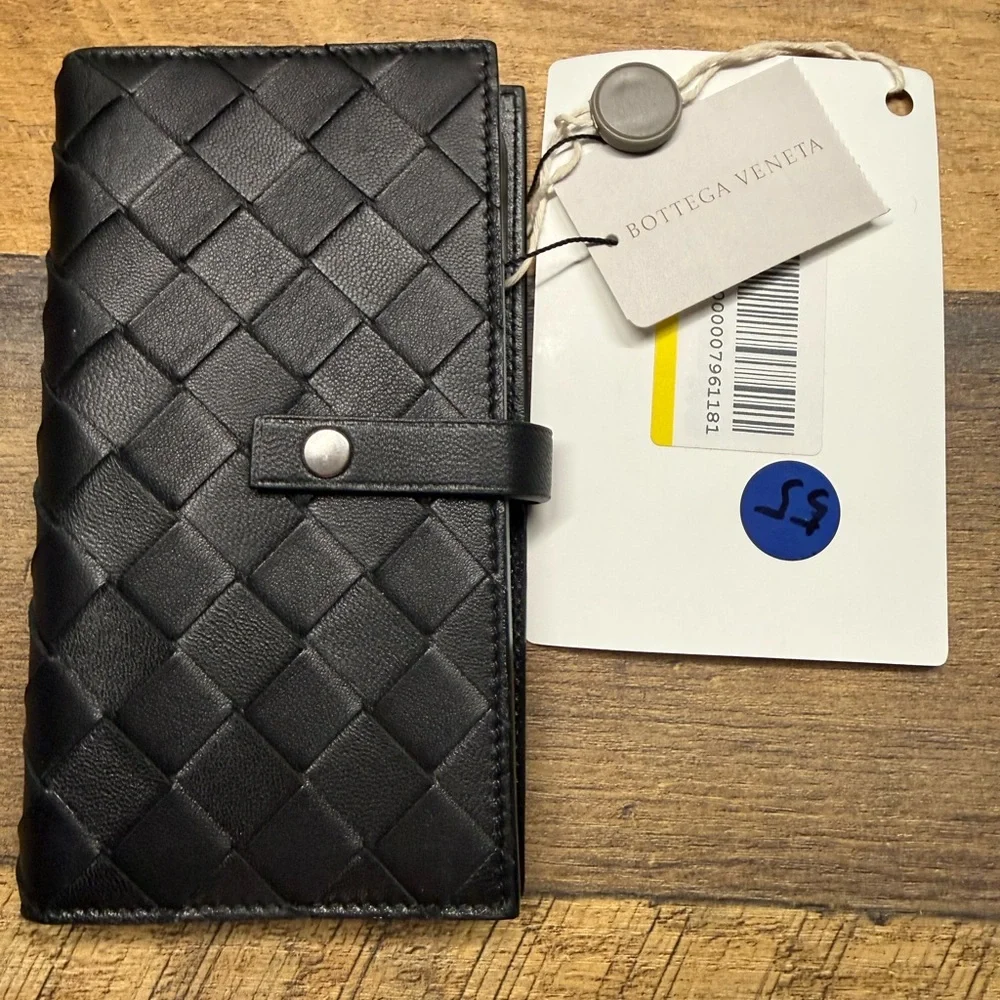 Bottega Veneta Intrecciato Leather iPhone Case Wallet Black NWT